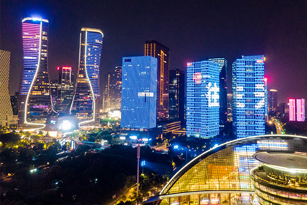 您知道新一代戶外led網格屏的優點嗎？